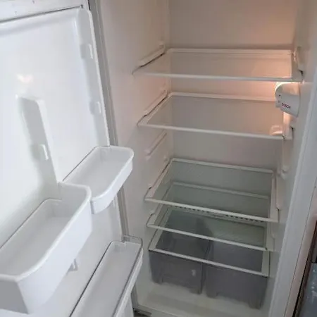Stylish 3br - Rooftop Lounge - Big Kitchen Apartment