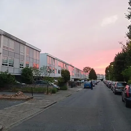 Stylish 3br - Rooftop Lounge - Big Kitchen * Heerlen