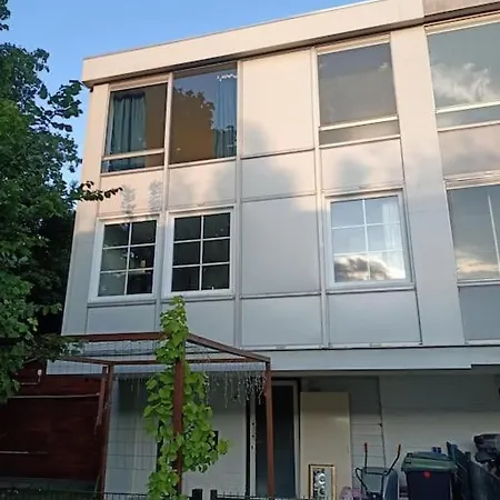 Stylish 3br - Rooftop Lounge - Big Kitchen * Heerlen
