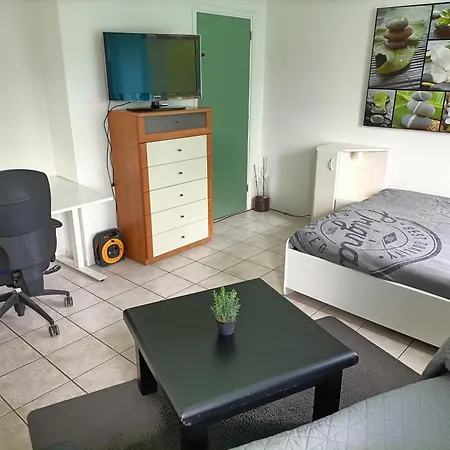 Apartment Stylish 3br - Rooftop Lounge - Big Kitchen Heerlen