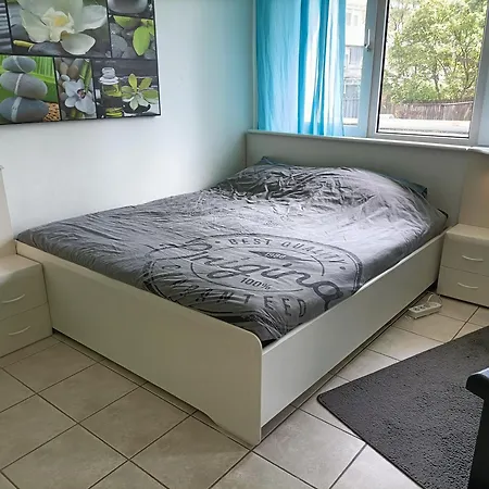 Apartment Stylish 3br - Rooftop Lounge - Big Kitchen Heerlen