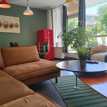 Apartment Stylish 3br - Rooftop Lounge - Big Kitchen